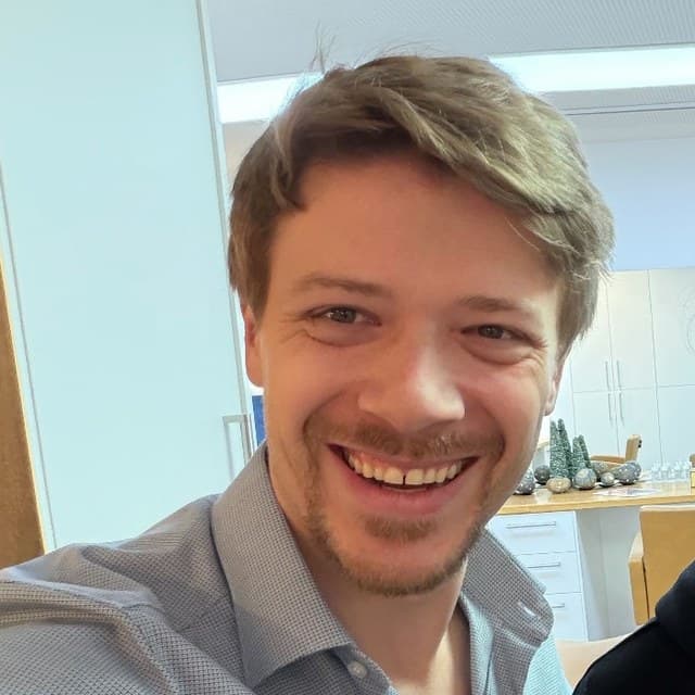 Porträt von Vitalij Hilsendeger
